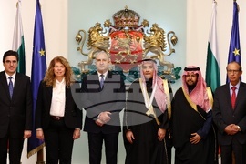 Румен Радев - Халид бин Камал Факих - орден „Мадарски конник“ първа степен