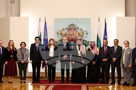 Румен Радев - Халид бин Камал Факих - орден „Мадарски конник“ първа степен