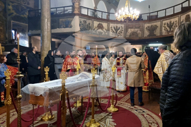 Сливен - митрополит Йоаникий - поклонение - литургия