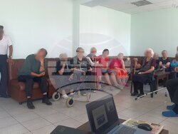 Вълнуващ Еньовден в Дома за стари хора в квартал „Струмско“