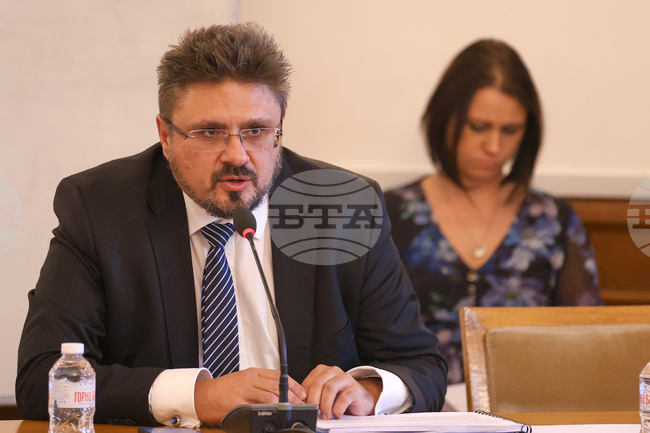 Парламент - Комисия по културата и медиите - заседание