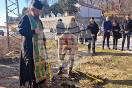 Сандански - пешеходна алея - първа копка