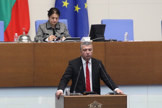 БСП: Пари за чиста и достъпна вода има, но управляващи, които да мислят за хората - не