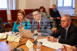 Парламент - Комисия по бюджет и финанси - заседание