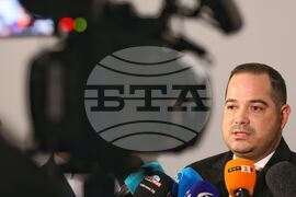 Парламент - Калин Стоянов