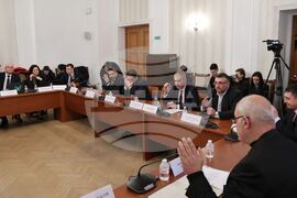 Парламент - Комисия по вътрешна сигурност и обществен ред - заседание