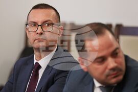 Парламент - Комисия по вътрешна сигурност и обществен ред - заседание