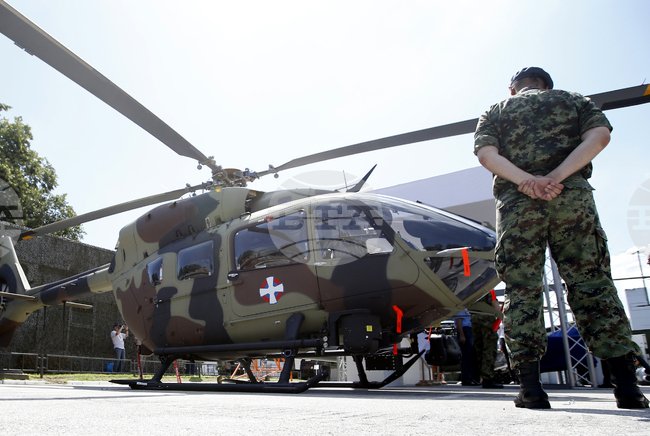 Германия ще закупи още 20 хеликоптера "Еърбъс" за близо 1 милиард евро