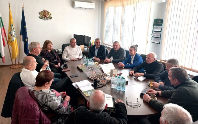 Консултативен съвет, съставен от бивши ръководители в местната власт, ще съдейства на администрацията в община Гурково
