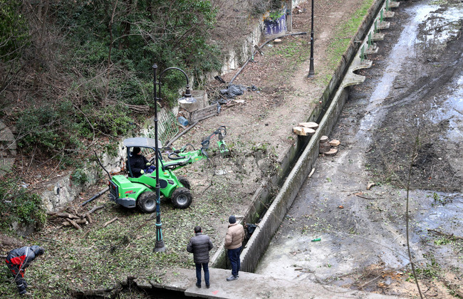Варна - Морска градина - почистване