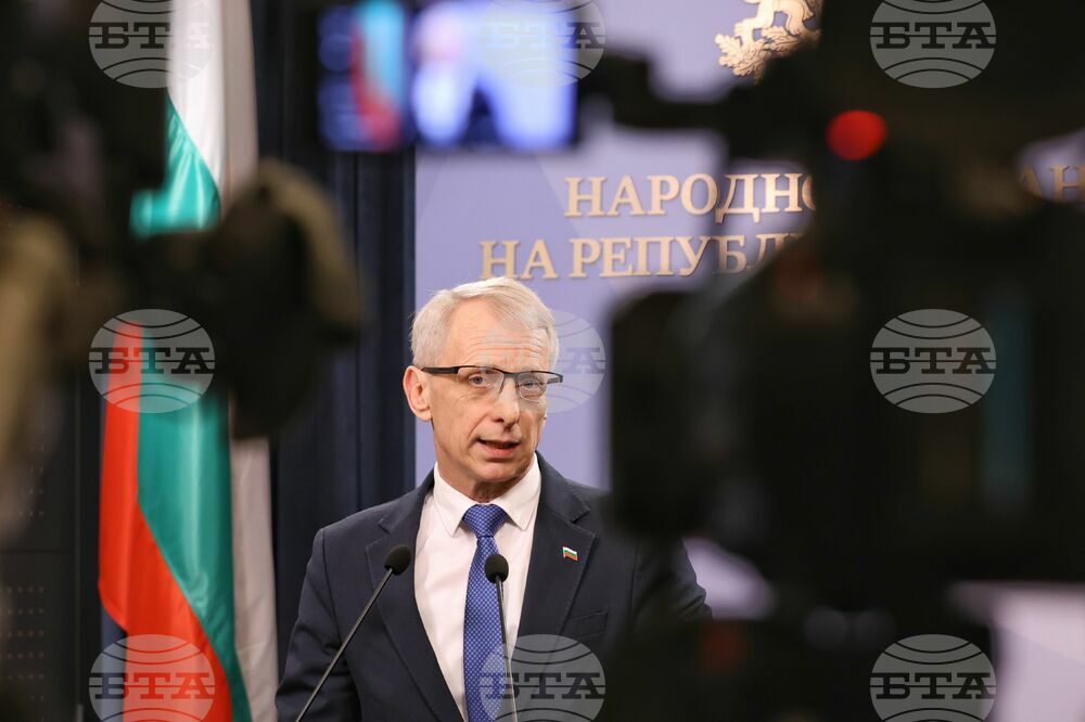 Разговорите по същество за ротацията ще започнат днес с принципите, по които ще бъде осъществена тя, каза министър-председателят Николай Денков