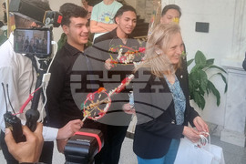 Парламент - ученици - депутати - празник