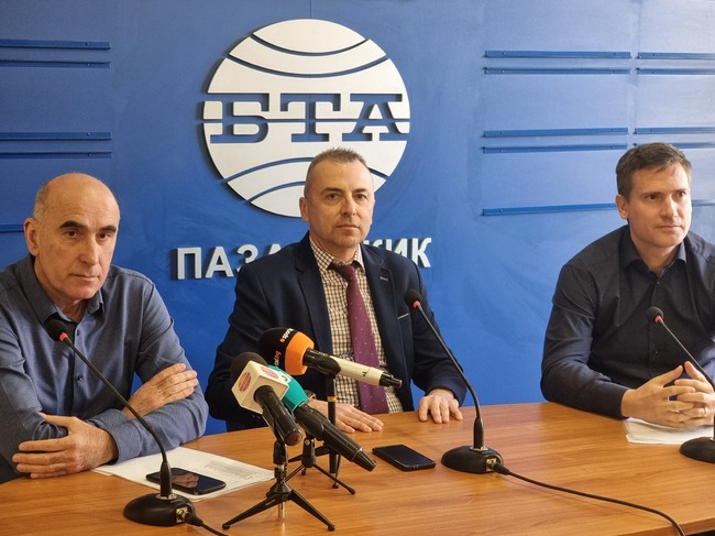 Пресконференция на ръководството на ФК "Хебър"