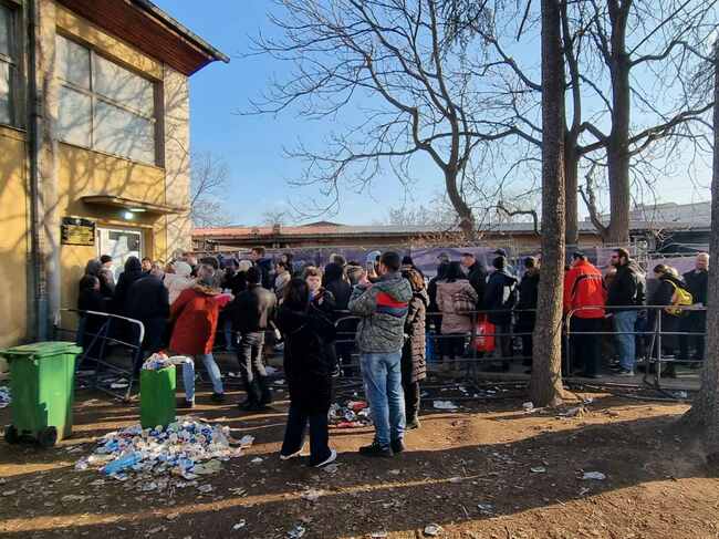 Смяната на личните документи в Северна Македония създава напрежение в страната