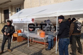 Разград - топла храна - мотористи