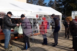 Разград - топла храна - мотористи