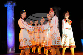 Разград - ансамбъл "Чинари" - танцов спектакъл