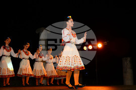 Разград - ансамбъл "Чинари" - танцов спектакъл