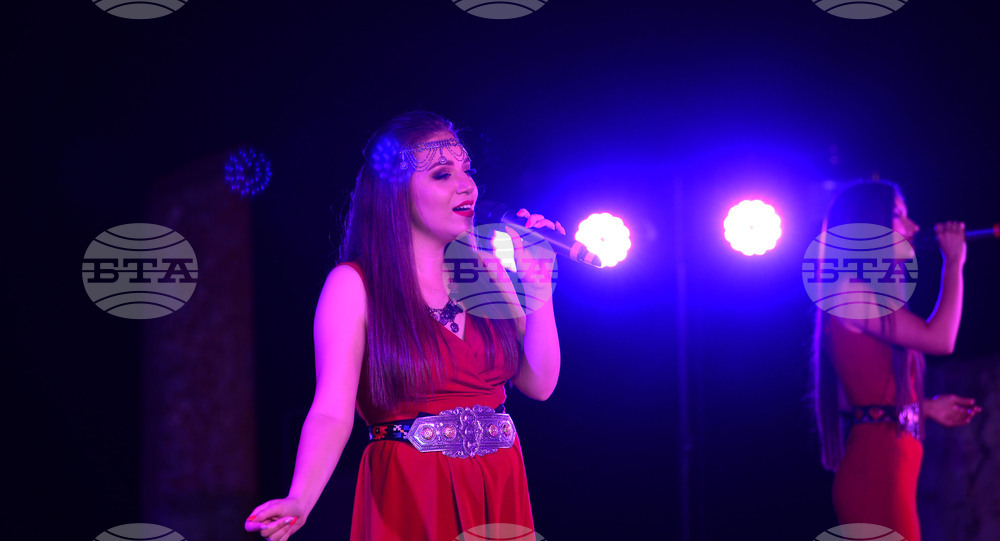 Разград - ансамбъл "Чинари" - танцов спектакъл