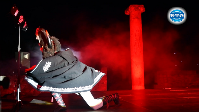 Древност и съвременност се събраха наедно по време на втората "Бяла нощ" в Разград  