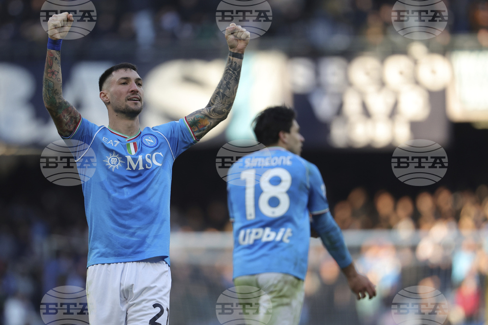 Матео Политано удължи договора си с италианския Наполи