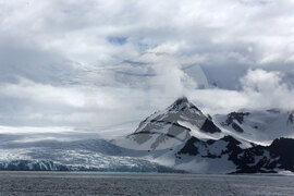 Part of Third Group of Bulgarian Antractic Explorers Reach Livingston Island