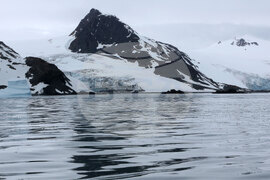 Part of Third Group of Bulgarian Antractic Explorers Reach Livingston Island