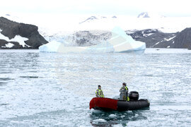 Part of Third Group of Bulgarian Antractic Explorers Reach Livingston Island
