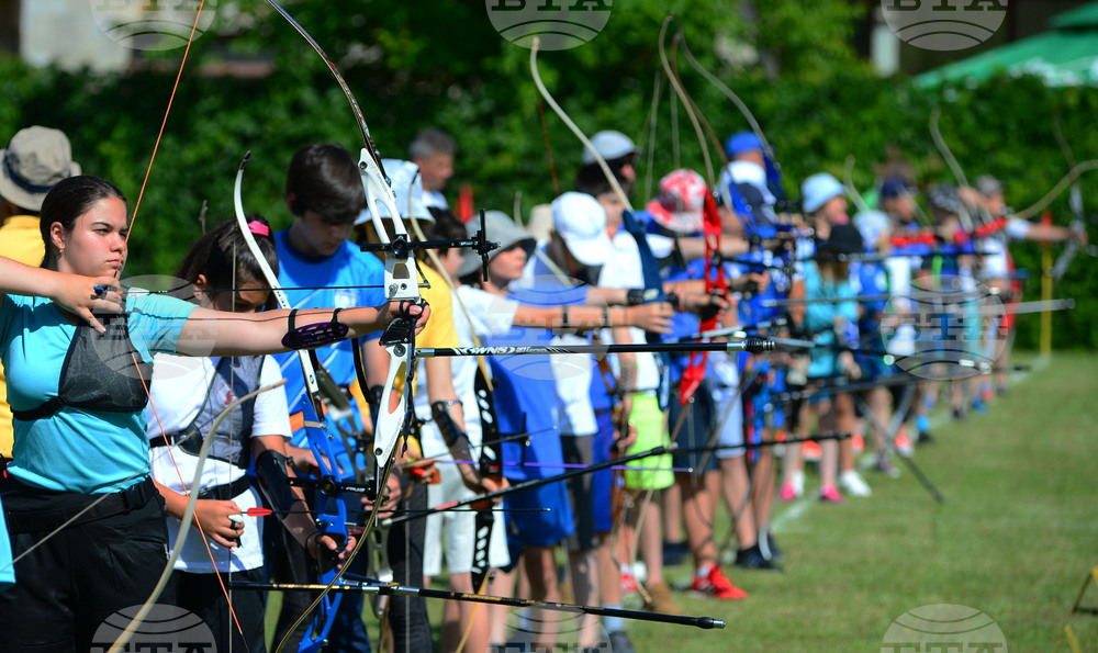 Разград - състезания по стрелба с лък