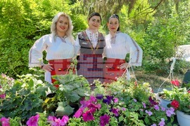 Село Генерал Инзово - фестивал на народната носия и традициите 