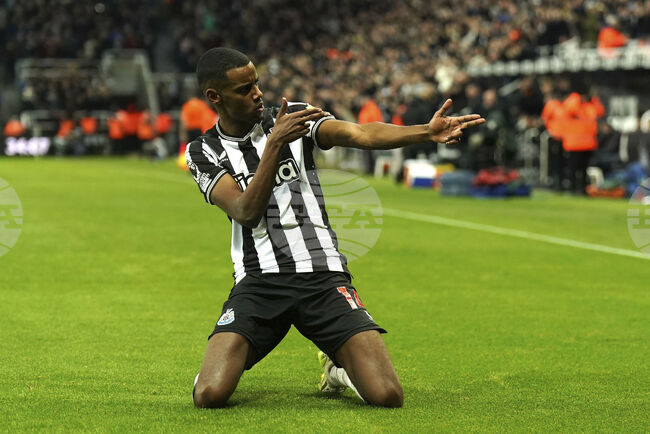 Александър Исак ще бъде перфетен за Ливърпул, но 150 милиона са пари за Килиан Мбапе, заяви анализаторът Джейми Карагър