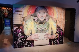 Румъния - изложба “Чанти: отвътре навън“