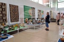 Село Орешак - Илияна Йотова - „Традиция с бъдеще“ - изложба