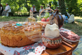 Село Генерал Инзово - фестивал на народната носия и традициите 