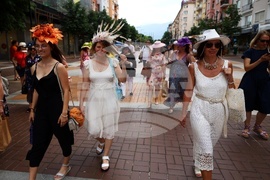 Парад на шапките 