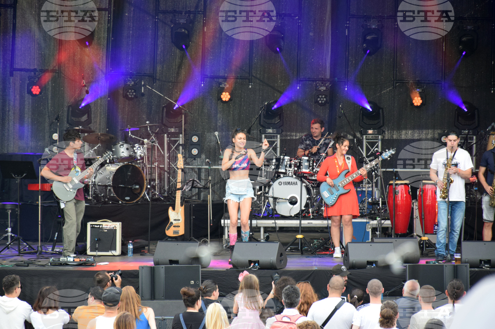 Благоевград - "South West Festuval" - Керана и Космонавтите