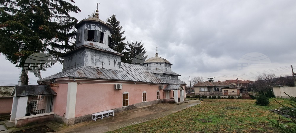 Новата година по стар стил посрещнаха днес етническите руснаци в силистренското село Татарица