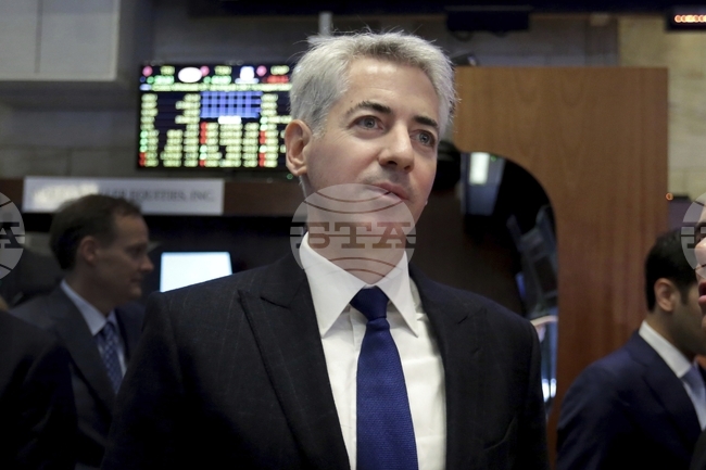 Милиардерът Бил Акман дари 10 000 в подкрепа на на семейството на мъж, застрелян от имиграционните власти в Минеаполис 