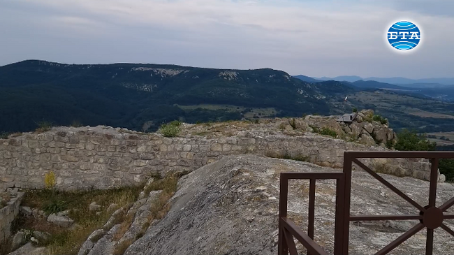 Разкопките на Перперикон са застрашени заради неяснота около държавното им финансиране, посочи проф. Николай Овчаров