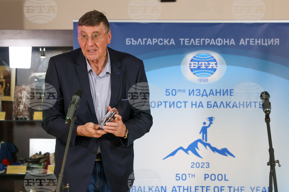 Minister of Youth and Sports: Georgi Glouchkov