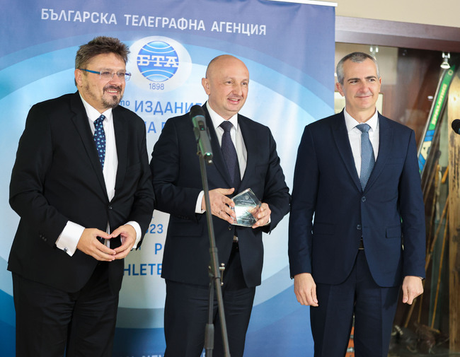 Министерство на младежта и спорта: Министър Илиев присъства на церемонията „Спортист на Балканите“