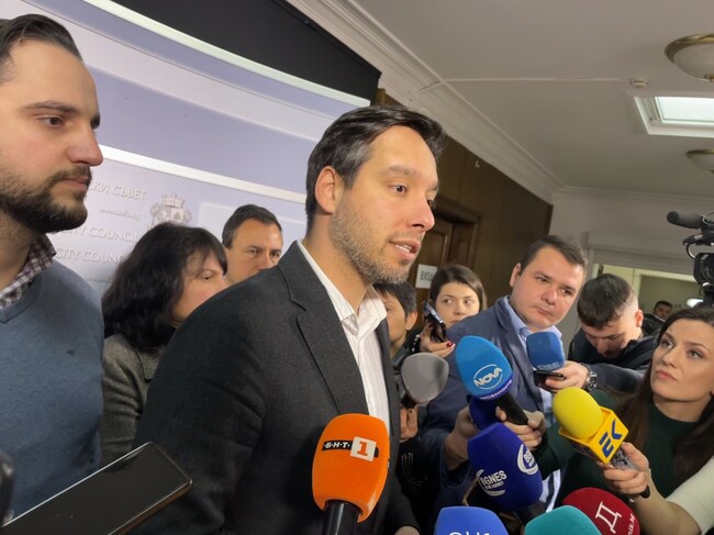 “Продължаваме Промяната-Демократична България и Спаси София”: Не водим разговор за коалиции, а за това как да започне работата на Столичен общински съвет