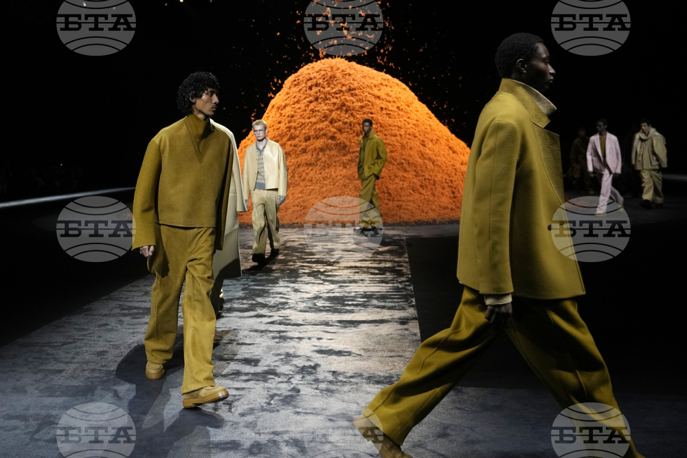 Ерменеджилдо Дзеня предава управлението на компанията на четвъртото поколение от семейството