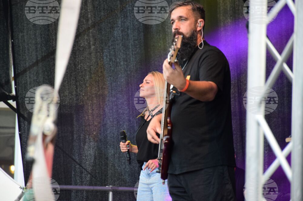 Благоевград - „South West Festival“ - Алекс Раева и Mind tips 