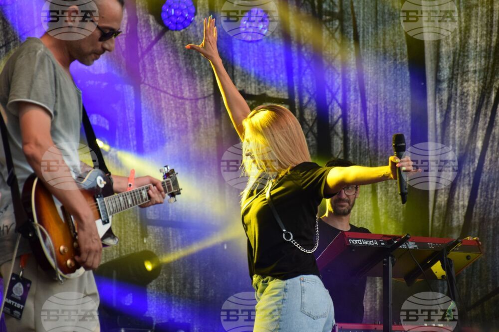 Благоевград - „South West Festival“ - Алекс Раева и Mind tips 