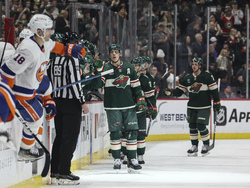 Islanders Wild Hockey