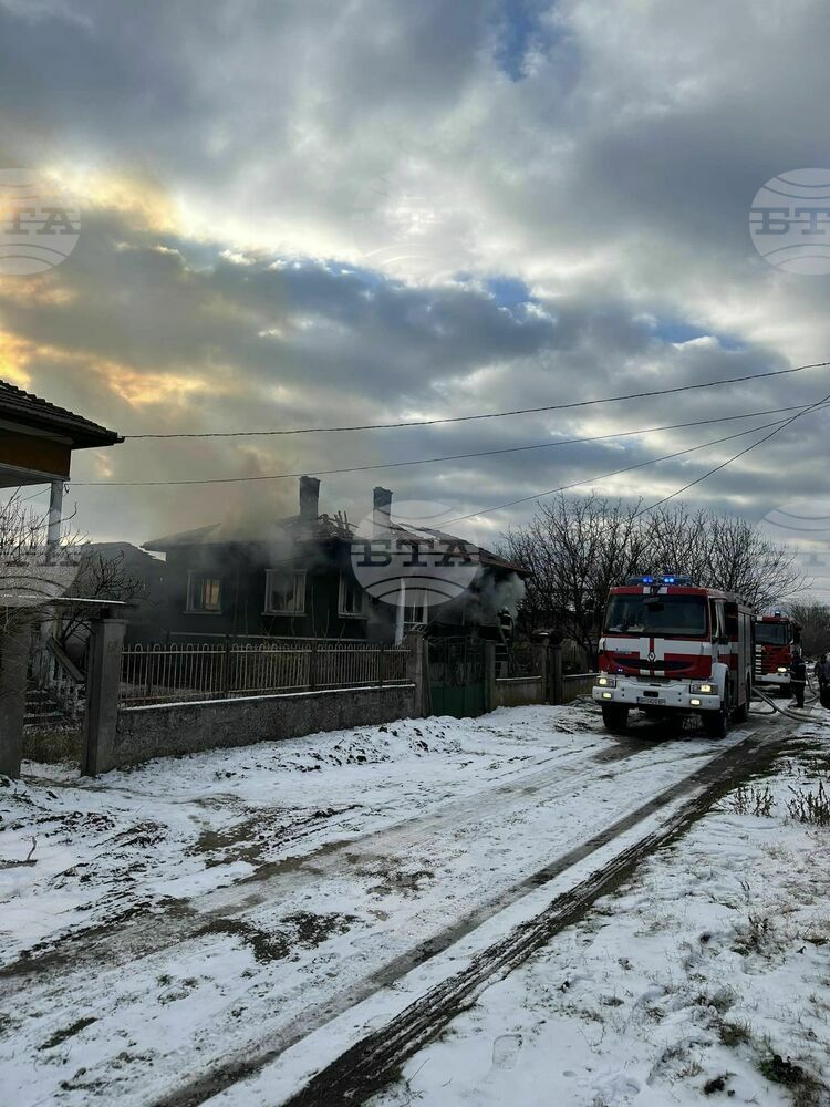 Кмет на видинско село откри дарителска кампания за подпомагане на семейство с изгоряла къща