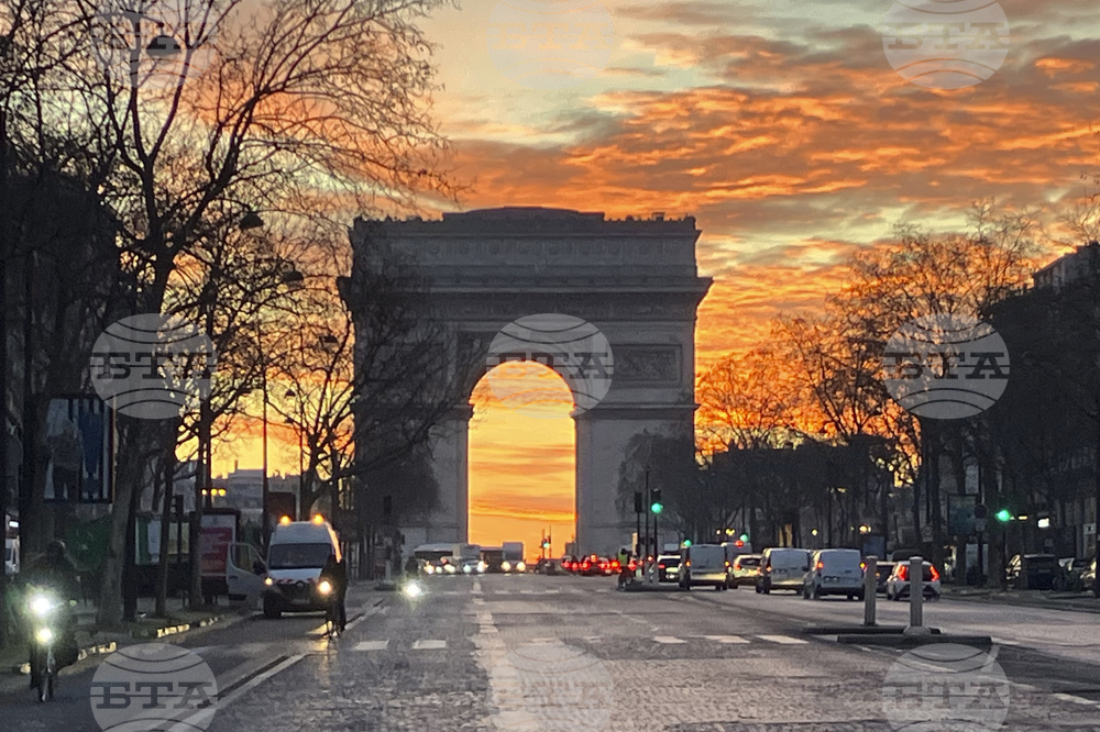 Бюджетният дефицит на Франция се свива през ноември 2025 г. на годишна база, благодарение на ръст на данъчните приходи