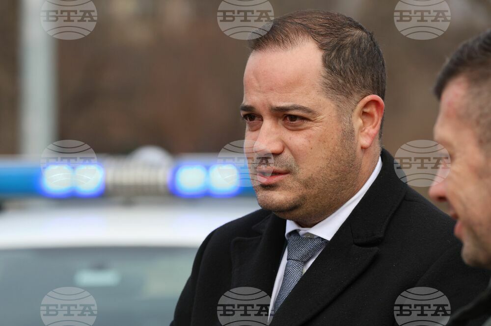 Interior Minister: Police Officers to Undergo Systematic, Periodic Training