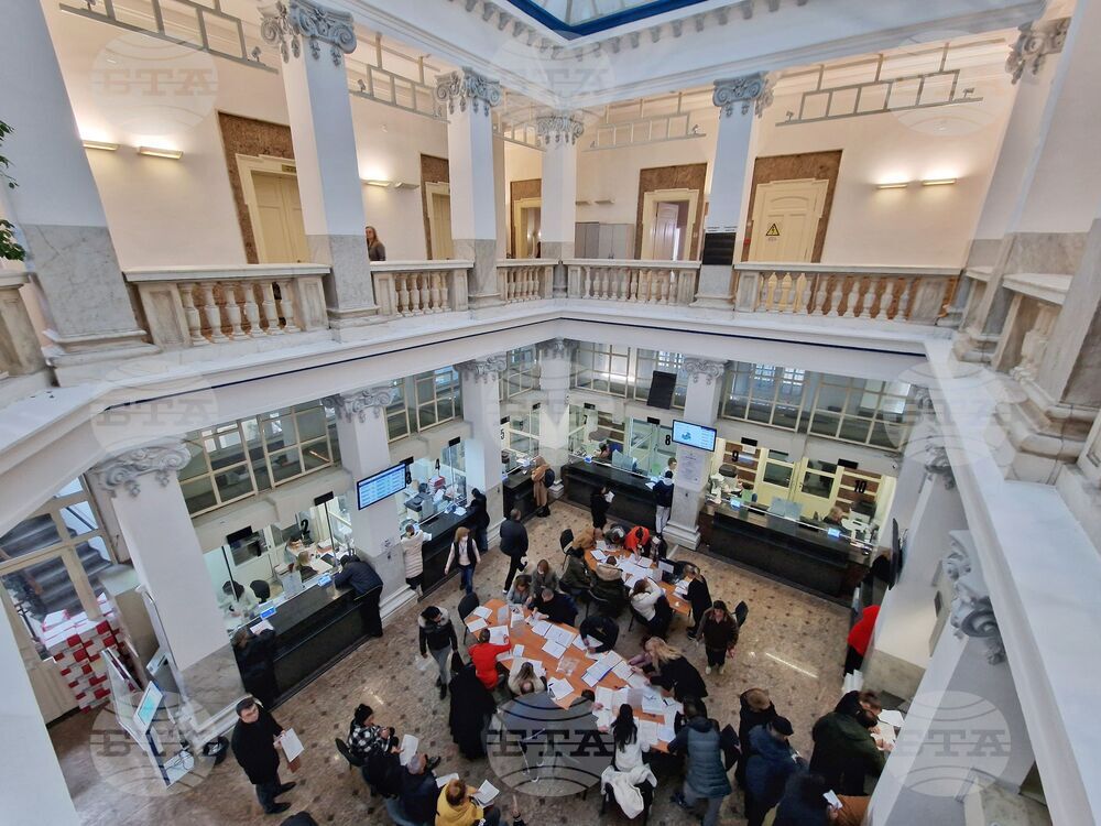 В НАП Бургас от началото на данъчната кампания са подадени над 17 000 подоходни декларации